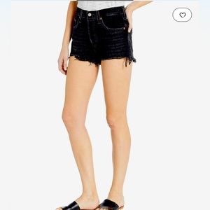 Levi’s 501 high rise black short. Size 32